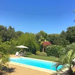 La Voliere 2 Independants Piscine Privee Et Jardin Au Calme *